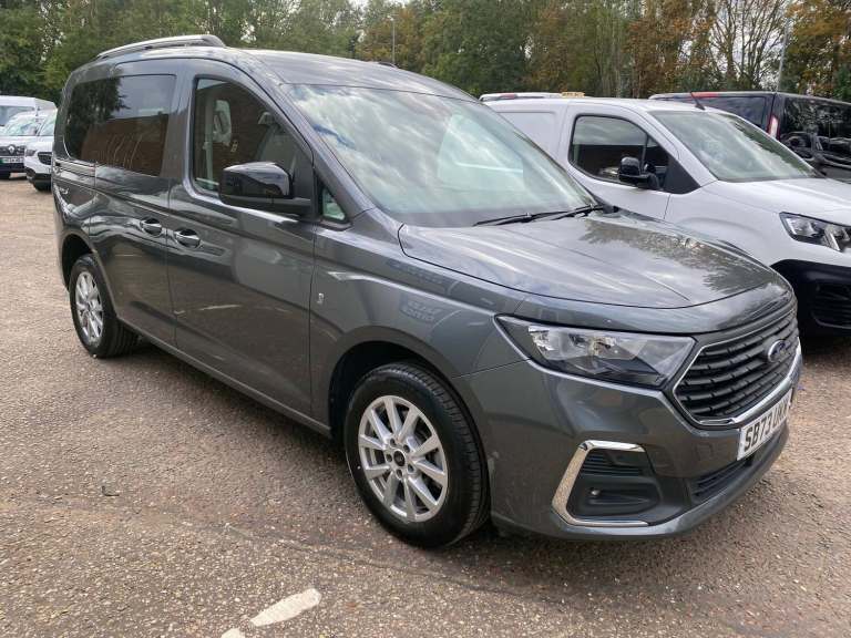 2024 73 Reg FORD TOURNEO CONNECT TITANIUM 2.0TDCi  With Wheelchair Access