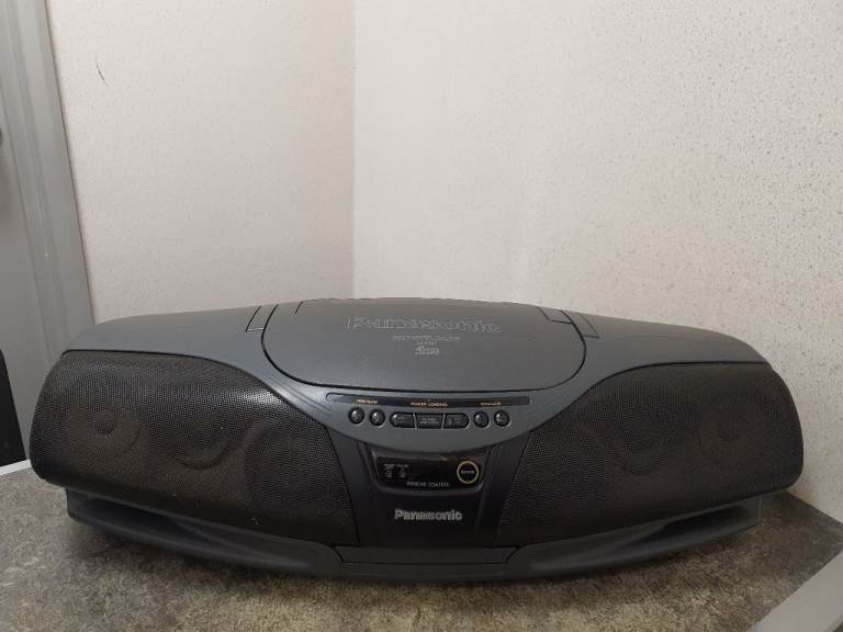 Panasonic RX-DT75 Radio Cassette Portable CD Player                                      