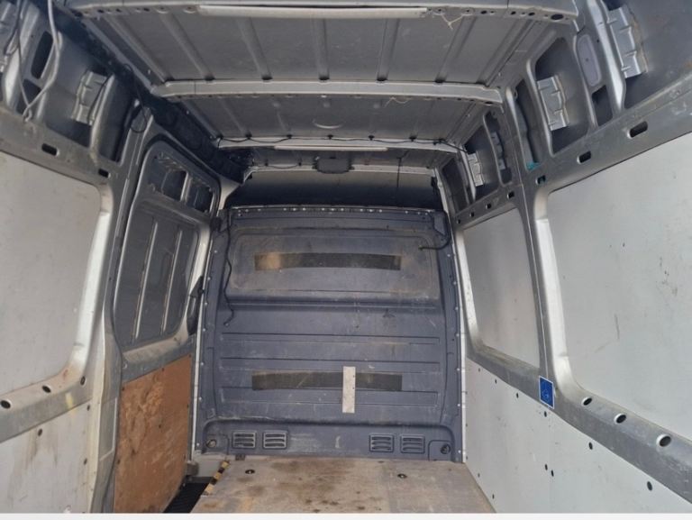 Mercedes sprinter bulkhead 2018