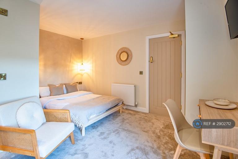 1 bedroom in Burton Road, Derby, DE23 (#2902712)