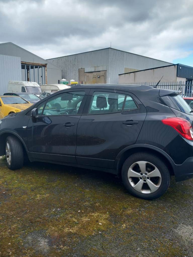 Vauxhall moka breaking 2015