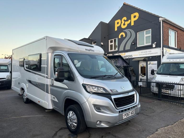 image for Elddis Majestic 175 2 berth rear bathroom DIESEL MANUAL 2017/67