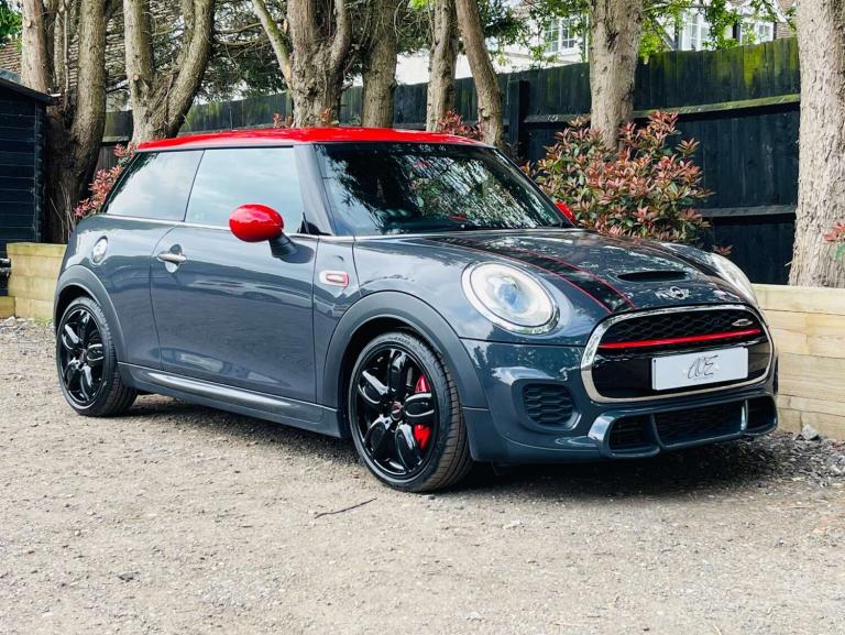 2015 MINI Hatch 2.0 John Cooper Works 3dr Hatchback Petrol Manual