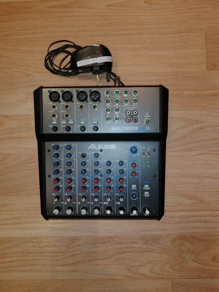 ALESIS MULTIMIX 8 USB FX AUDIO MIXER
