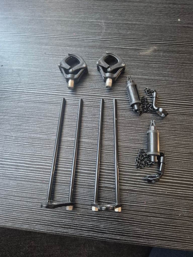 Snag ears & Black Bobbins & Nash Butt locks