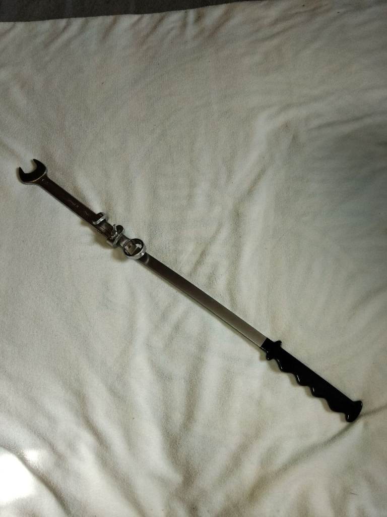 Heavy duty Spanner leaver/bar