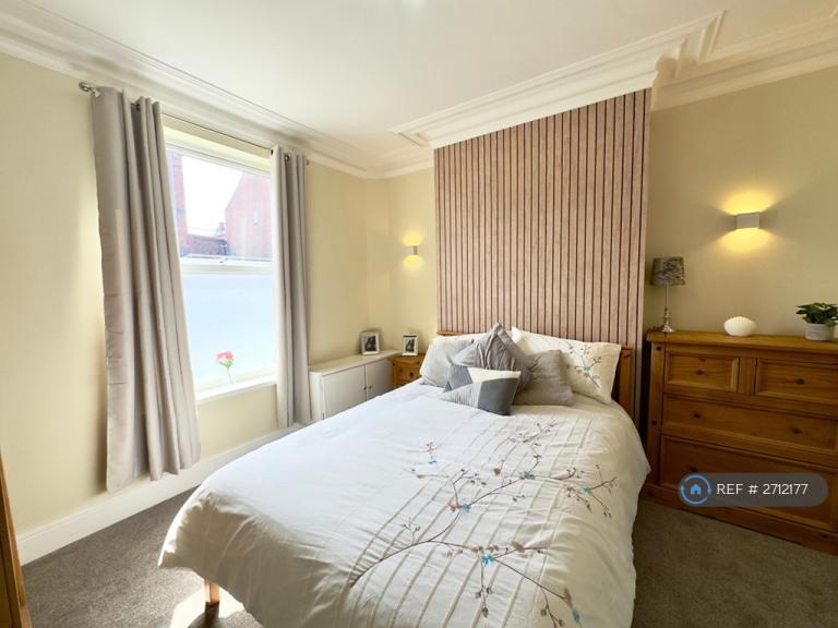 1 bedroom in Stamford Street, Ilkeston, DE7 (#2712177)