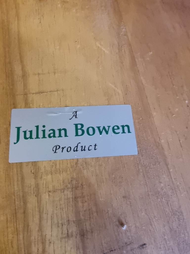 Pair of Julian Bowen Solid Oak  Fiddleback Dining Chairs 2 Farmhouse Chairs  Read Description 