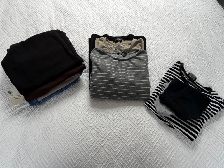 Maternity clothes size M/L
