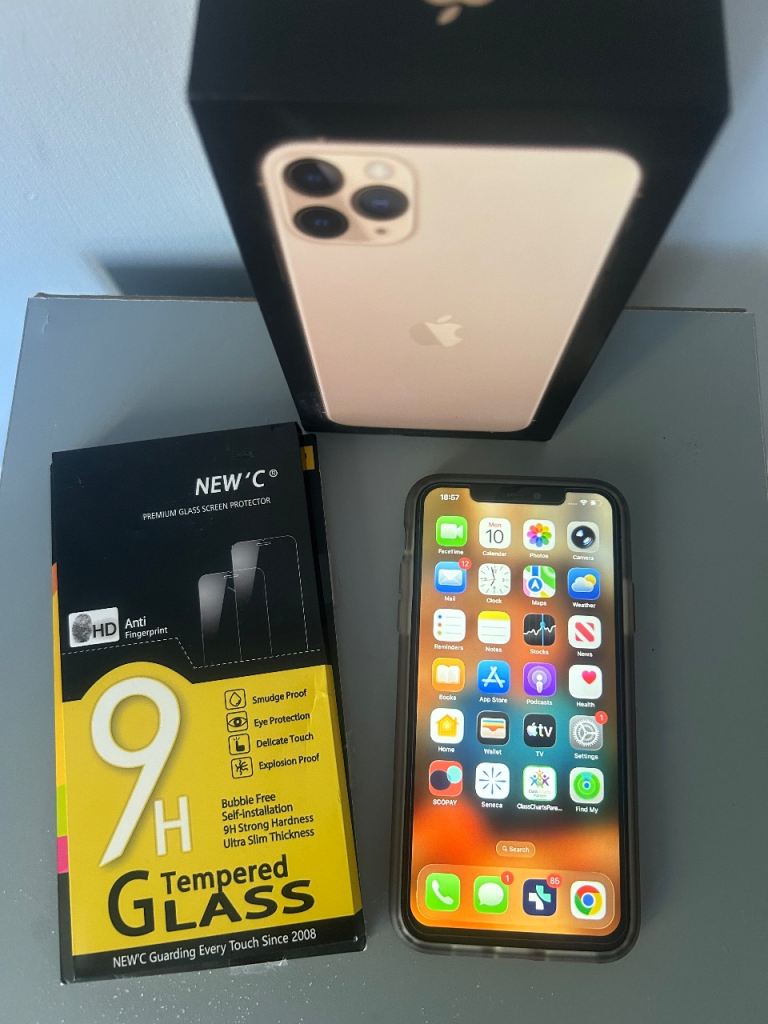 Apple iPhone 11 Pro Max 256GB Gold - Good Condition