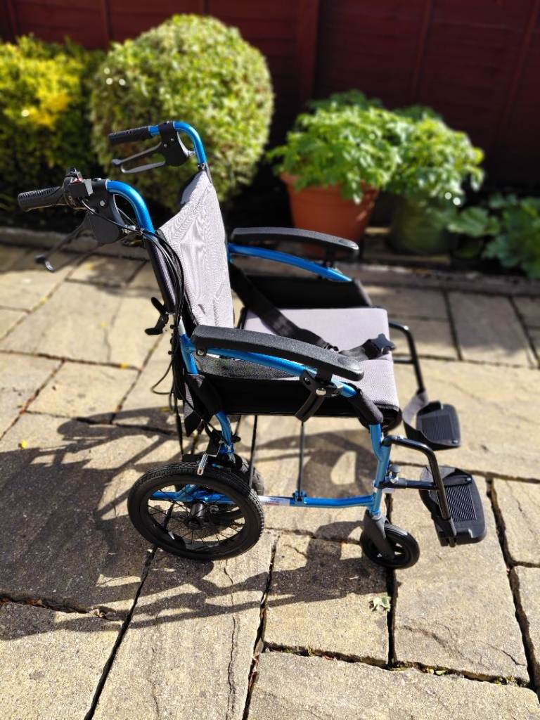 Folding Wheelchair with Seat and Storage Bag 