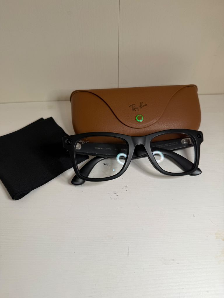 Ray-Ban Meta Gen 2 Smart Glasses - Grey Transitions Lenses