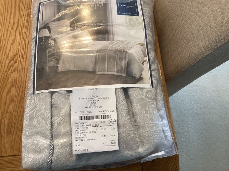 Julian Charles single silver duvet Paisley cover