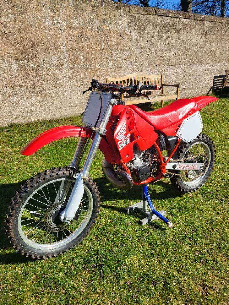 Honda CR250R Classic Motocross 