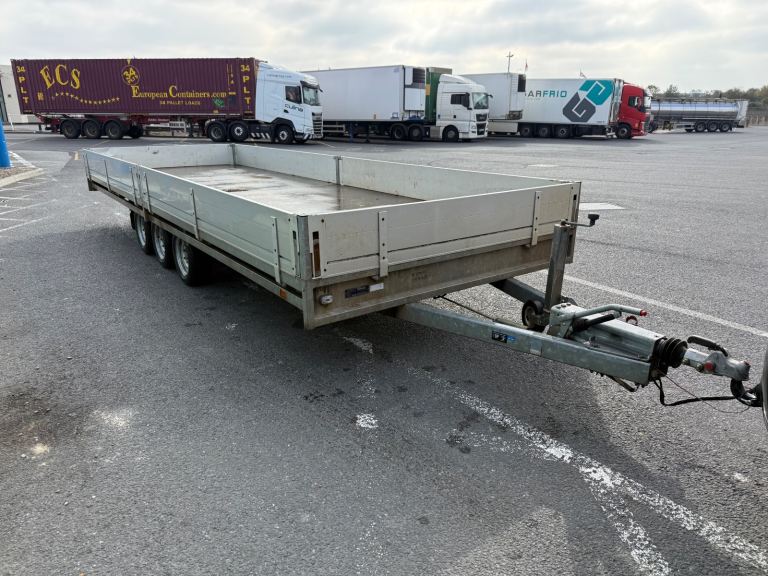HULCO flat bed trailer 20ft 3500kg