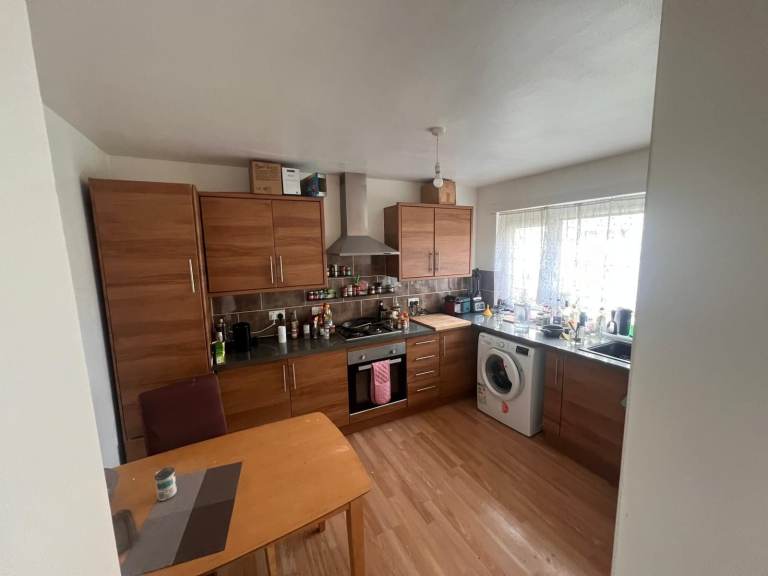 3 Bed Flat to Rent in Woolwich SE18