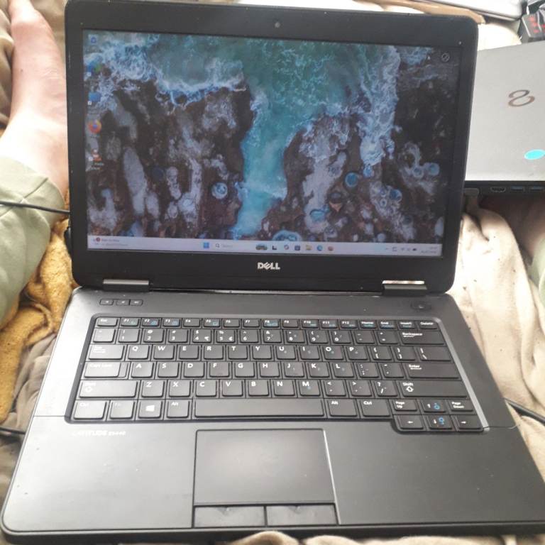 DELL i5 Windows 11 Laptop - 14 8gb/128gb - Vehicle Diagnostics Garage Workshop **FREE DELIVERY**