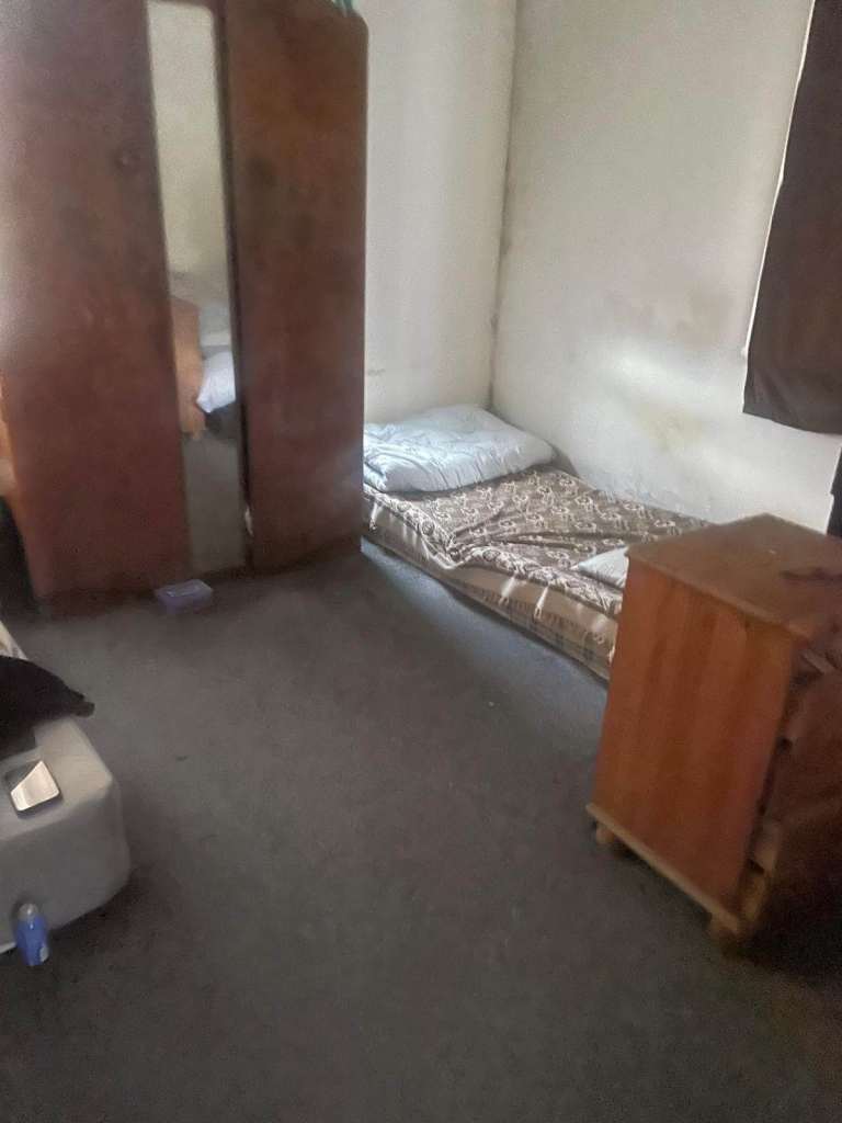 Room Available in shared flat. All bill incl. - NW2 7QA area
