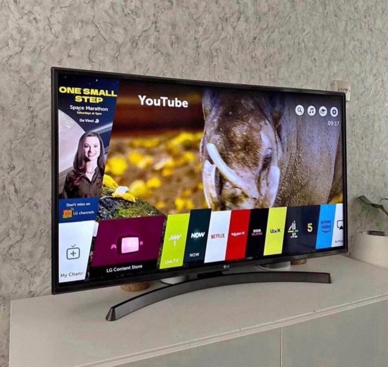 LG 43” 4K Smart WiFi   ultra Hd led tv   Good working condition