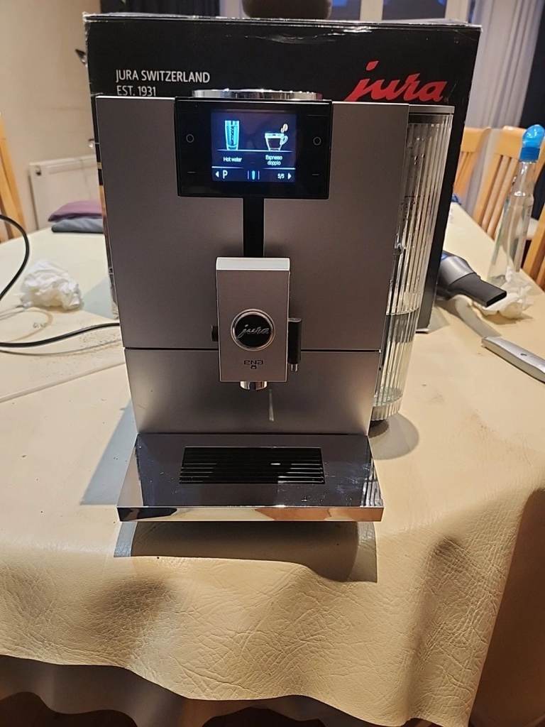 JURA ENA 8 1450W Bean-to-Cup Coffee Machine - Black (15315)