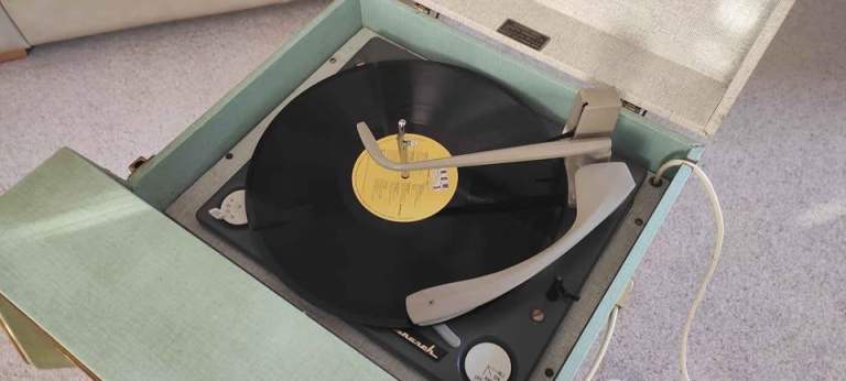 Dansette Conquest record player
