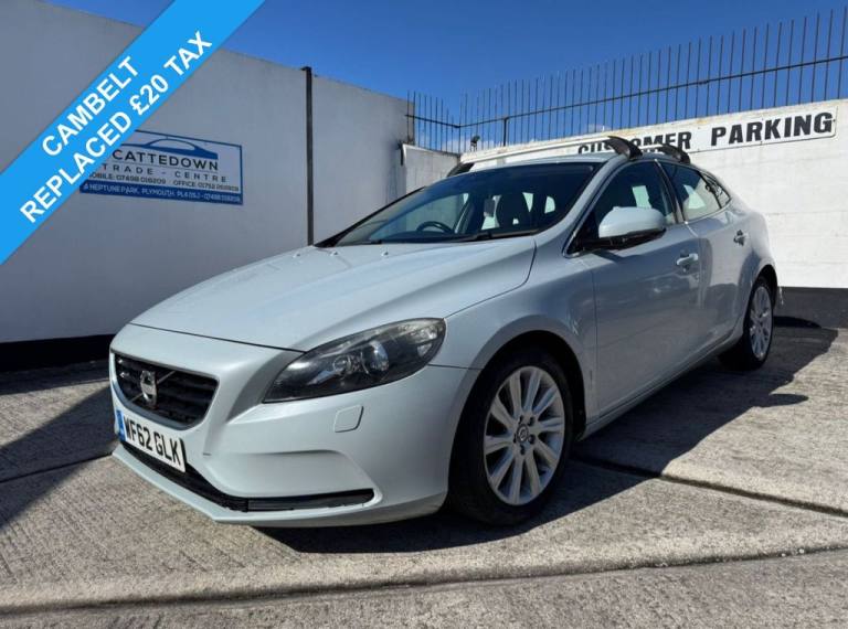 2012 62 VOLVO V40 1.6 D2 SE LUX HATCHBACK 5DR DIESEL MANUAL EURO 5 (S/S) (115 PS