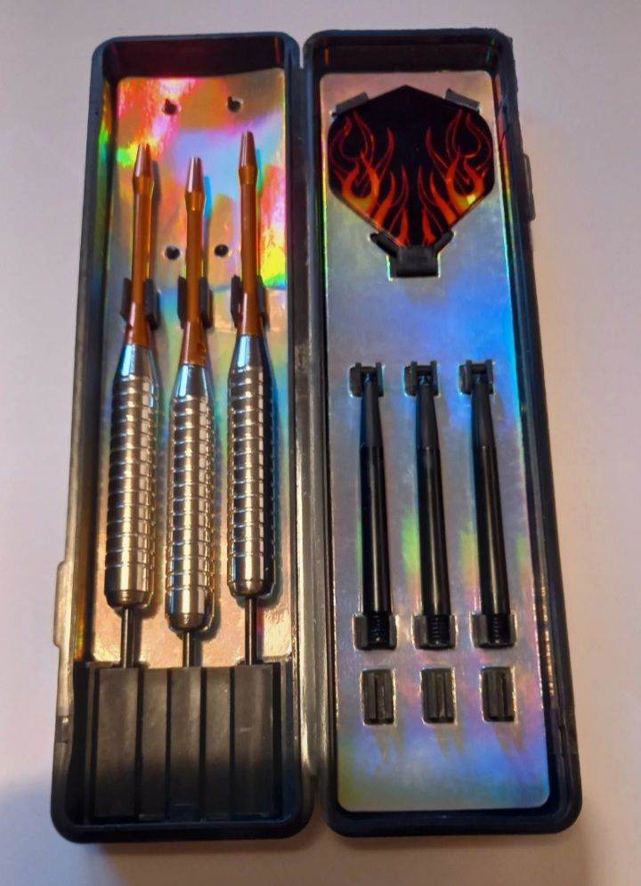 23 gram Dart Set Case Box Flights Stems Point Protector Holder Checkout Card Set Of Darts