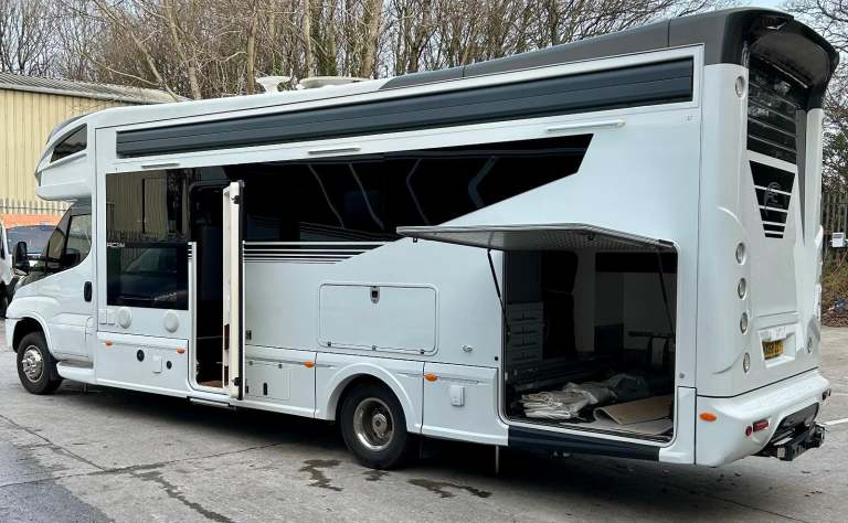 RC Motorhomes RC9M Motorhome Camper RV 