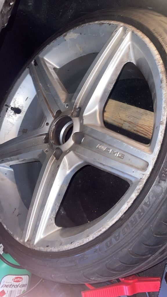 20inch amg rims with fresh tyres