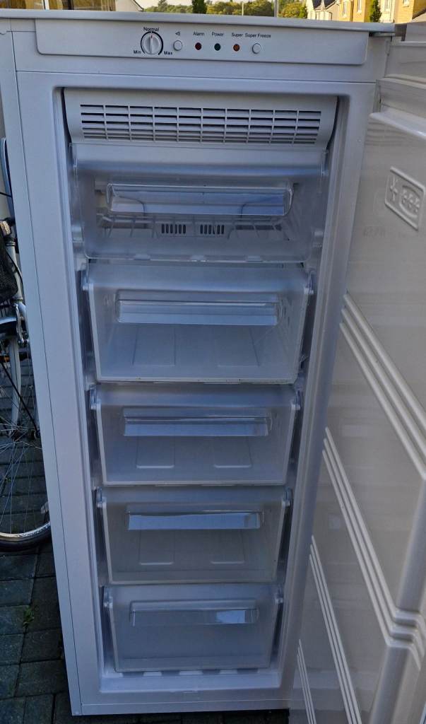 Curry's upright Frost free FREEZER 