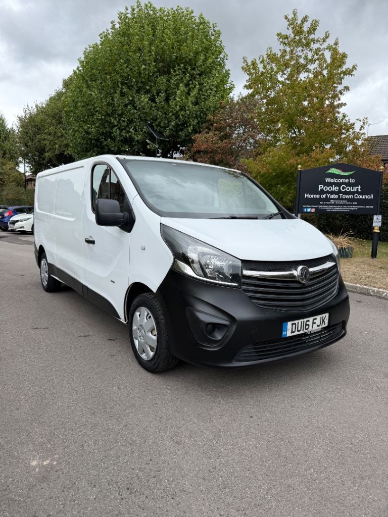 Vauxhall Vivaro Panel Van 1.6 CDTI - 6 months mot - 135k miles