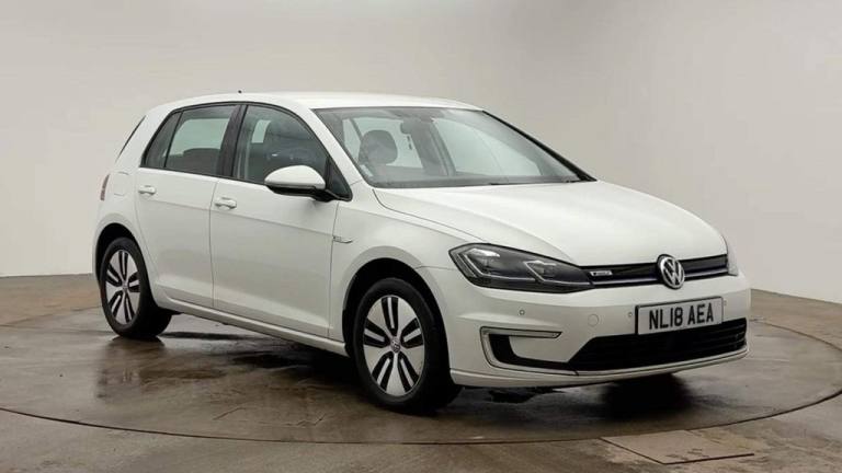 2018 Volkswagen Golf 35.8kWh e-Golf Hatchback 5dr Electric Auto (136 ps) Hatchback Automatic