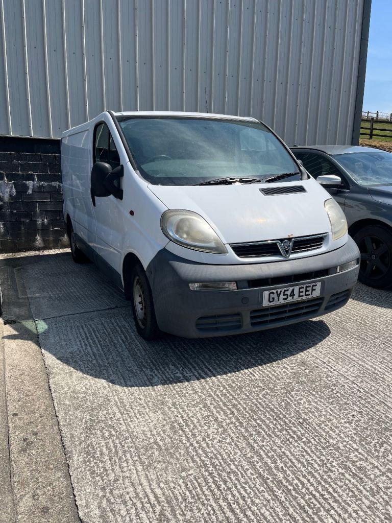  Vauxhall Vivario van for sale £500 ono