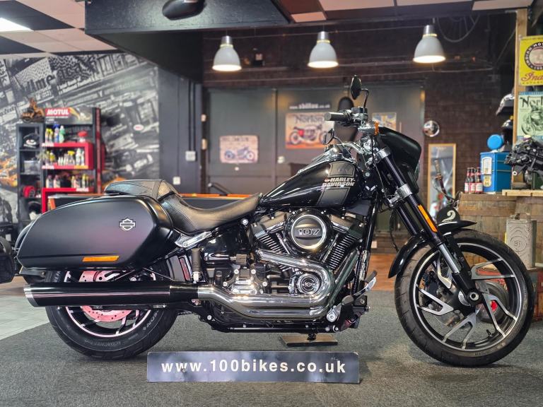 2023 HARLEY-DAVIDSON SPORT GLIDE 1745cc 107 ONLY 2,745 MILE'S 