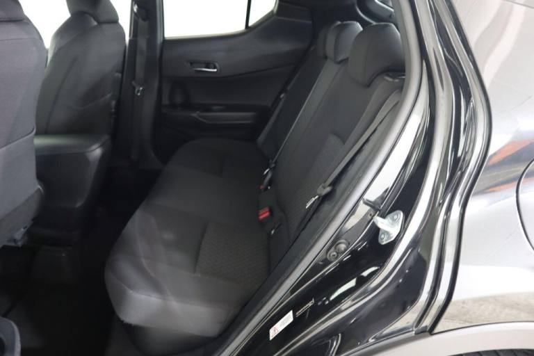 2022 Toyota C-HR 1.8 VVT-h Design CVT Euro 6 (s/s) 5dr HATCHBACK PETROL/ELECTRIC Automatic