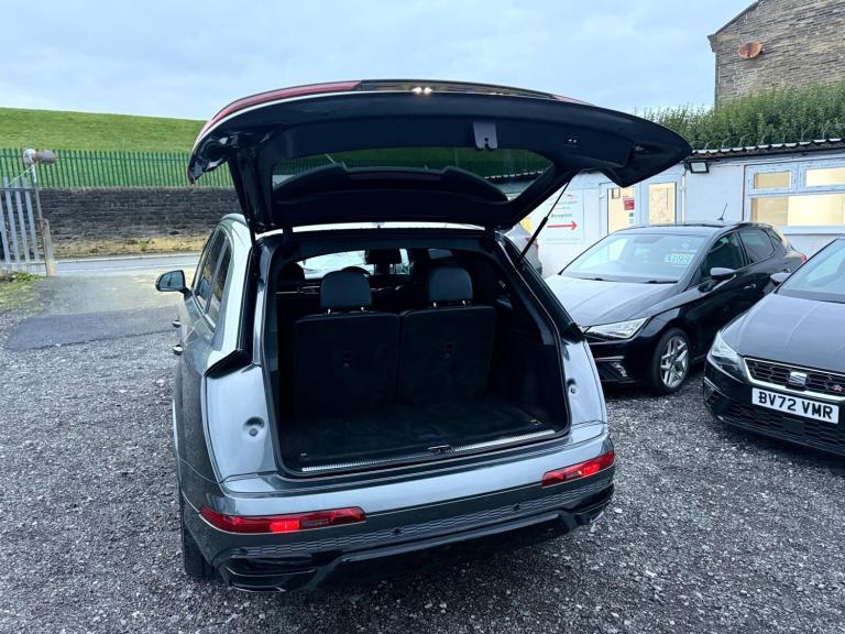 2024 Audi Q7 50 TDI Quattro S Line 5dr Tiptronic ESTATE DIESEL Automatic