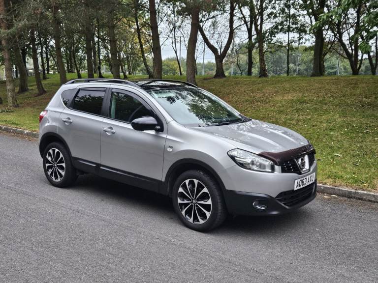 NISSAN QASHQAI 1.6 DCI DIESEL , 360 MODEL , MANUAL  **FULLY LOADED** £30 ROAD TAX