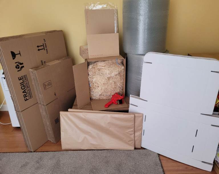 Small Business Packing Bundle – Boxes, Bubble Wrap, Envelopes, Kraft Paper