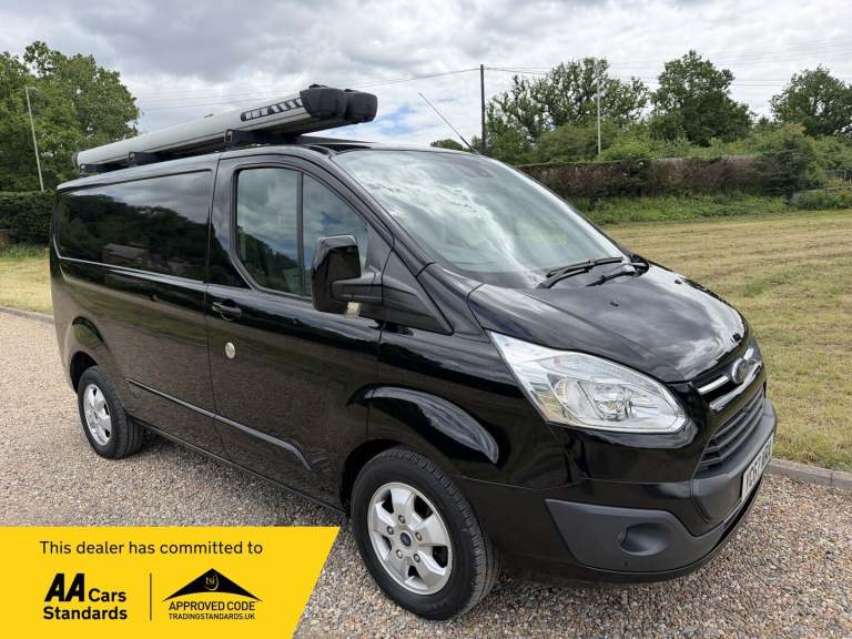 2017 Ford Transit Custom 2.0 TDCi 130ps Low Roof Limited Van Auto PANEL VAN DIESEL Automatic