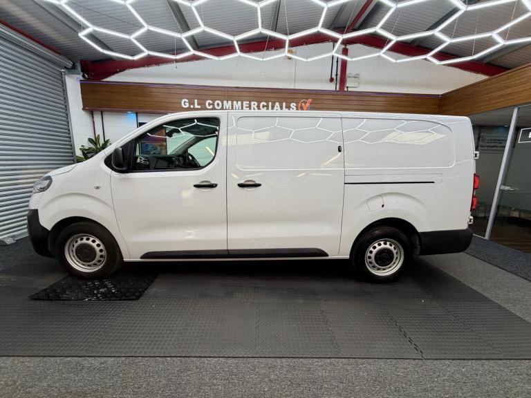 2022 Vauxhall Vivaro 1.5 Turbo D 2900 Dynamic Panel Van 6dr Diesel Manual L2 H1 Euro 6 (s/s) (10 ...