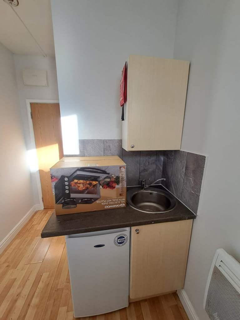 Studio Room Available - Lee Road, Blackheath SE3