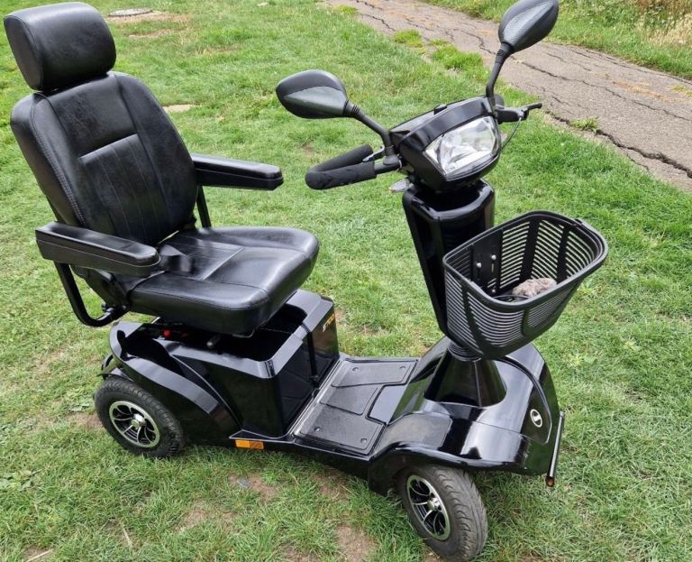 Mobility scooter  sterling S700