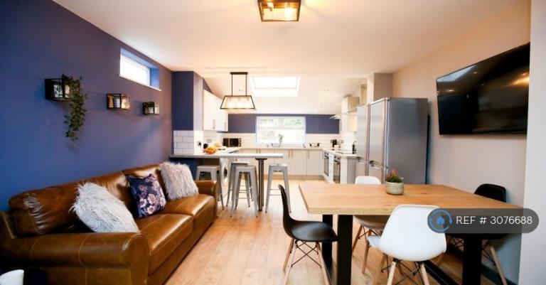 1 bedroom in Carlton Road, Birkenhead, CH42 (#3076688)
