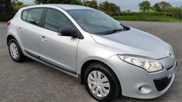 *!*LOW MILES*!* 2010 Renault Megane 1.6 GENERATION **MOT 14 AUG 2027** NEW TIMING BELT FULL HISTORY