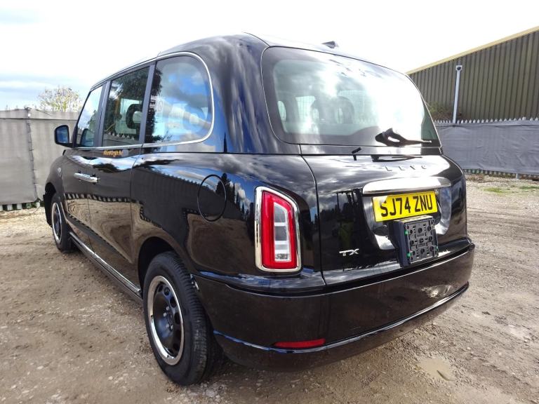 2024 74 REG LEVC TX VISTA COMFORT PLUS TAXI CAB HYBRID AUTO DAMAGED SALVAGE