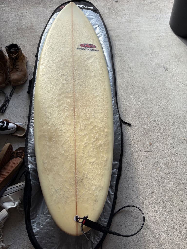 Escape peanut surfboard 