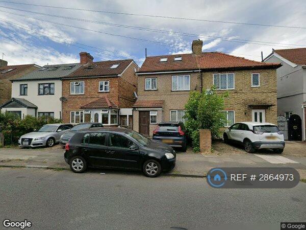 5 bedroom house in North Hyde Lane, Southall, UB2 (5 bed) (#2864973)