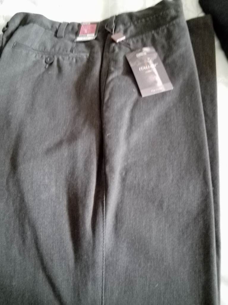  mens  t rousers  3 pairs