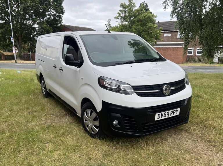 VAUXHALL VIVARO 1.5 Turbo D 2900 Dynamic 2019