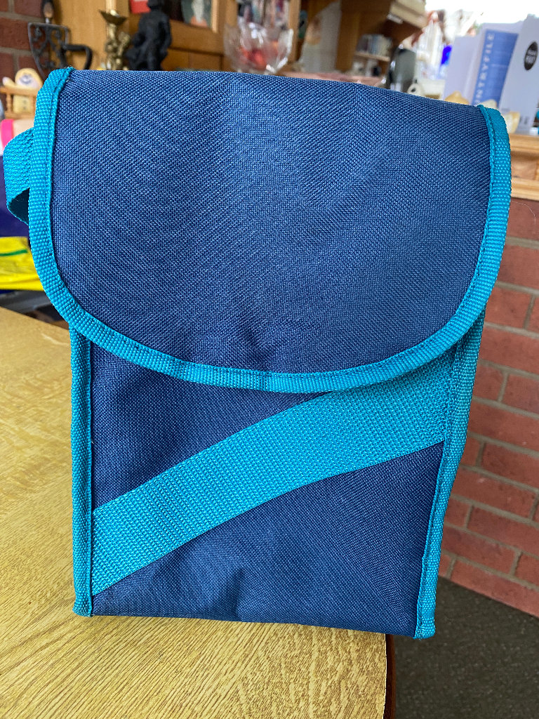 Insulated Lunch Bag Blue---- Collect